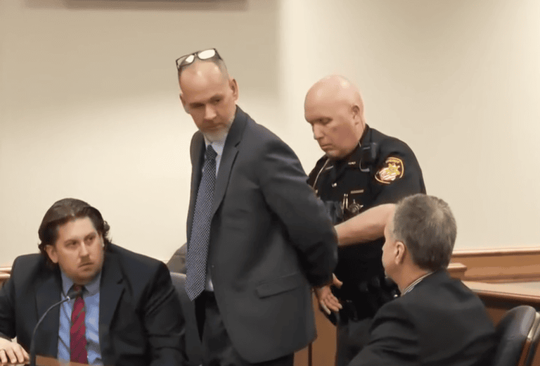 Former Ohio Deputy Sentenced to 90 Days for Unlawfully Detaining Ethiopian Refugee With Texas CDL at Ohio Bar