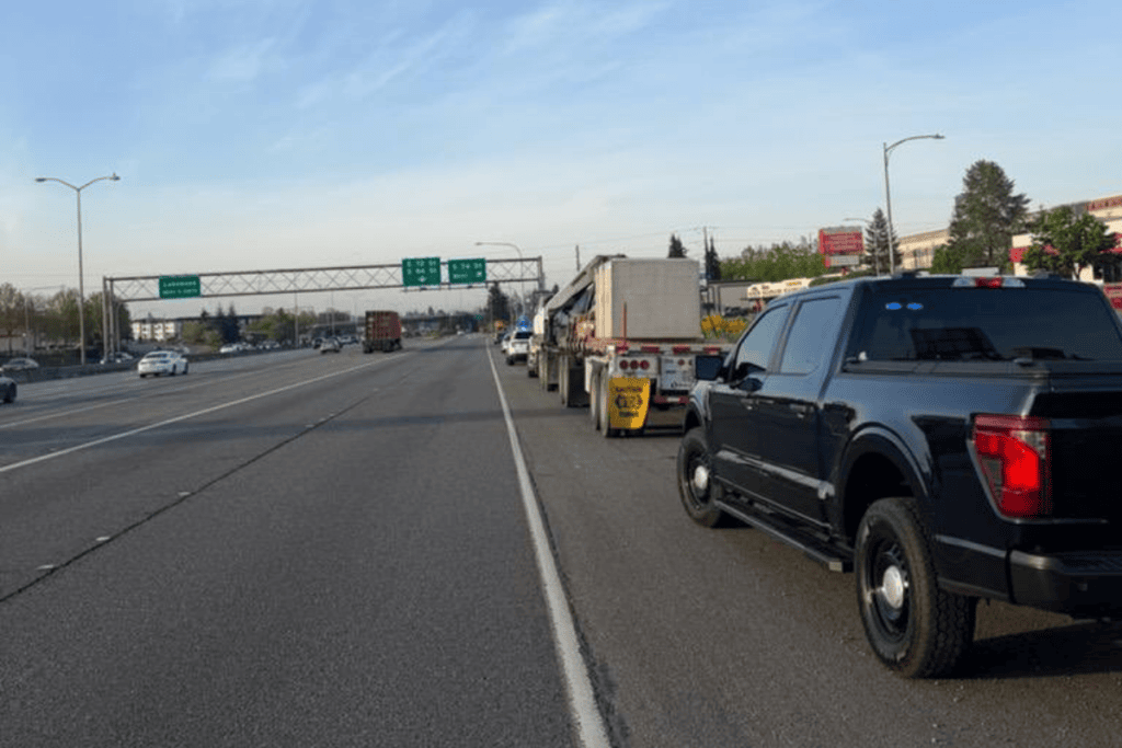 Unsecured Utility Lids From Flatbed Semi Strike Over 18 Vehicles
